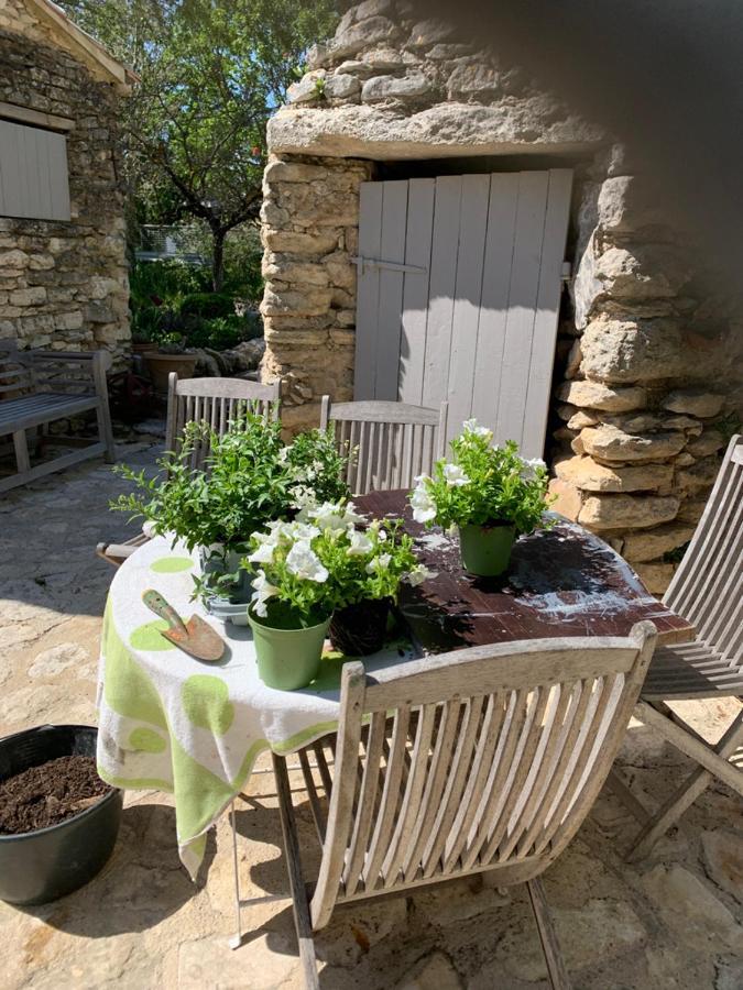 Le Mas Du Lavoir Gordes Luaran gambar